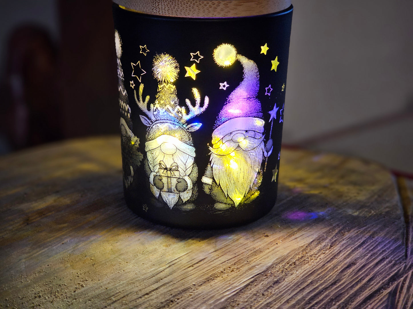 Gelasertes Kerzenglas – Weihnachtsedition | Gnome, Herz oder Stern | Handmade Winterlicht